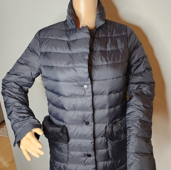 rrig by basic house korea black down long puffer coat estimated size xs/small. - Picture 3 of 16